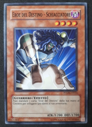 Eroe del destino schiacciatore - eroe,